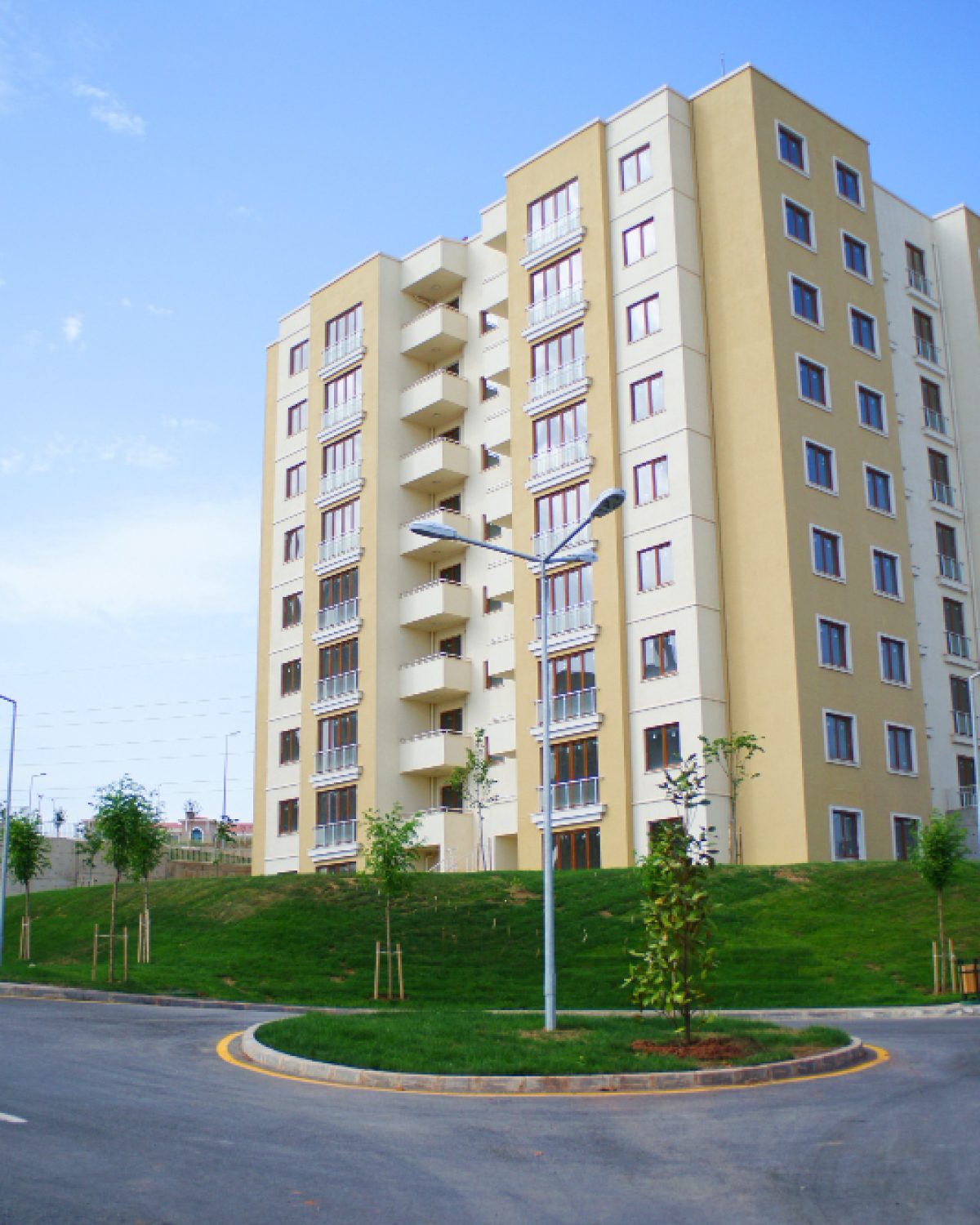 new-buildings-with-green-areas
